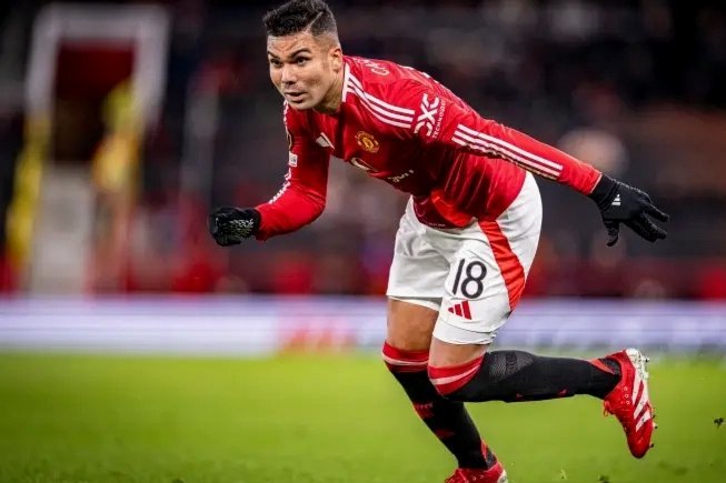 卡塞米罗英超头球11球，历史第四