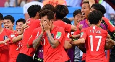 韩国这十多分钟踢得也太好了吧。。。